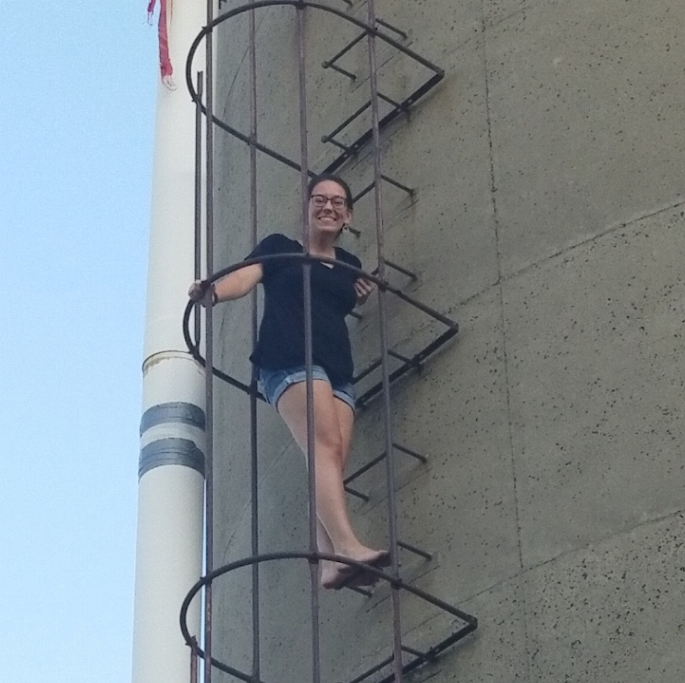 Meet your Posher, Justina